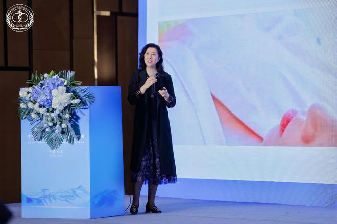 凯发K8官网首页登录植发领域领航人：徐霞